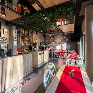 Hotel House Of Records