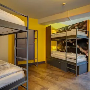 Hotell Meininger Olympiapark