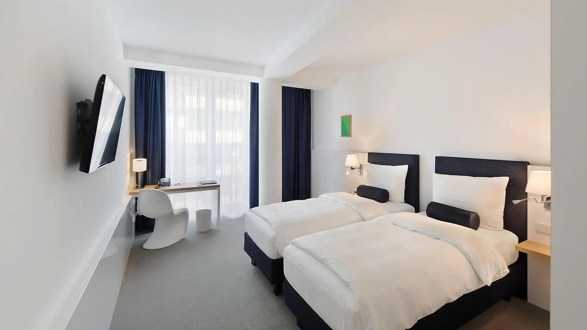 Bayer 89 VI Vadi Hotel München