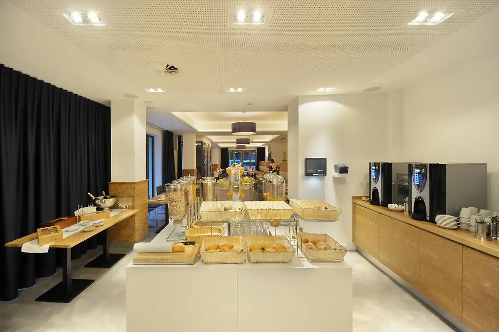 Bayer 89 VI Vadi Hotel Munich